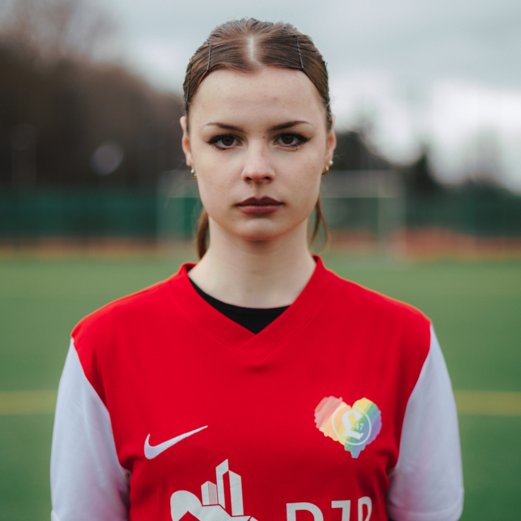 Momo 2.Frauen